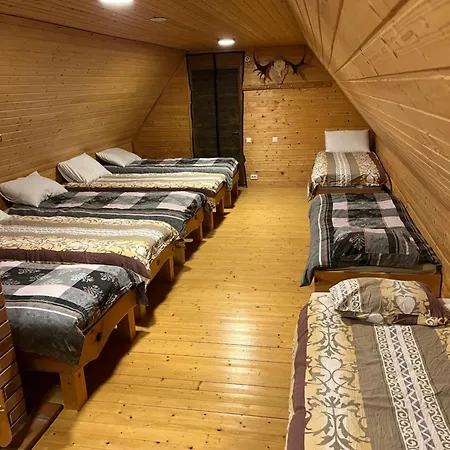 Lauga Puhkemaja Lomamökit *